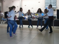 21967_1331202512501_1004151686_1082488_2451516_n